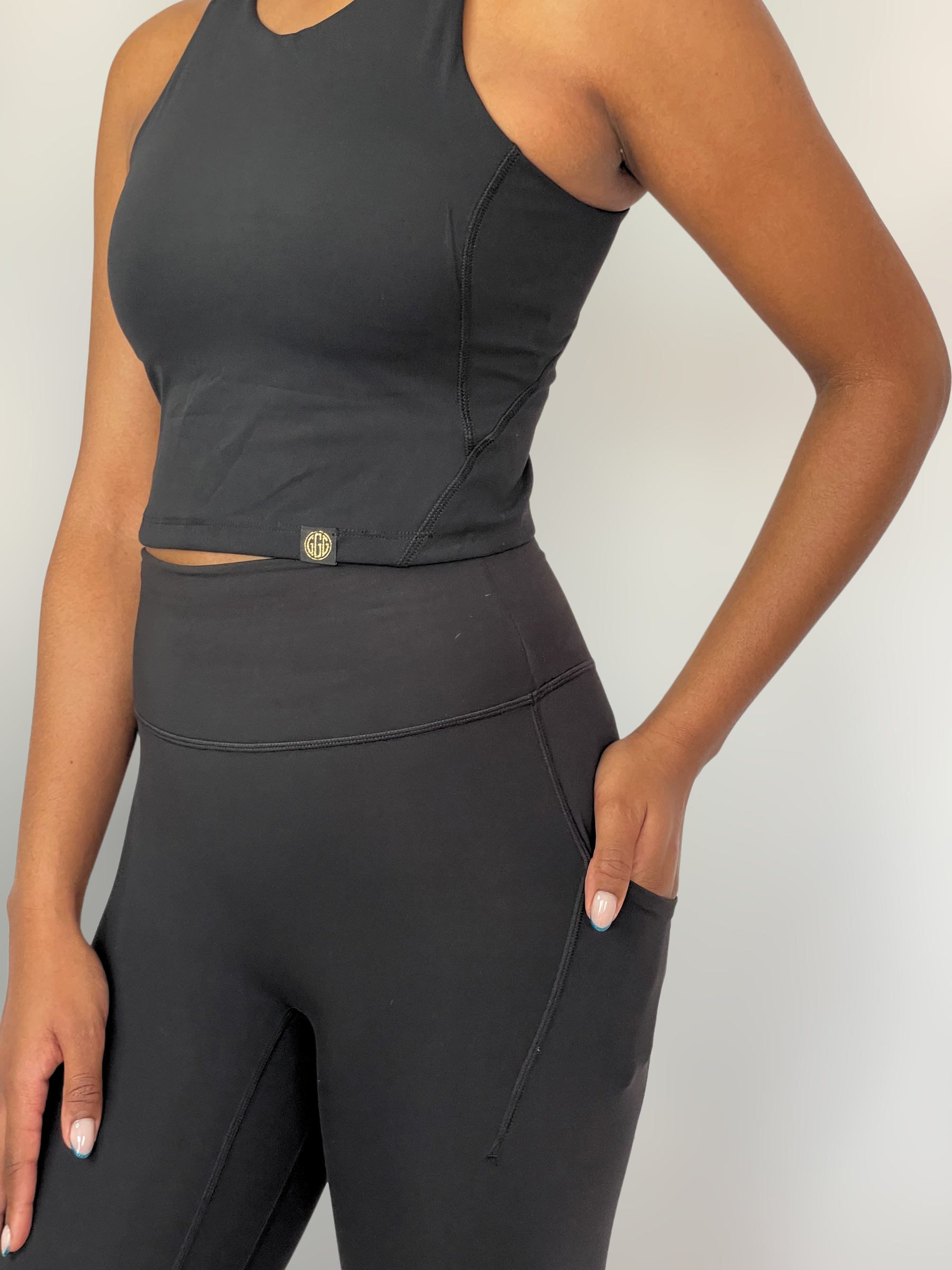 Paris Pocket High Waist Leggings 25.5" - GGG Activewear